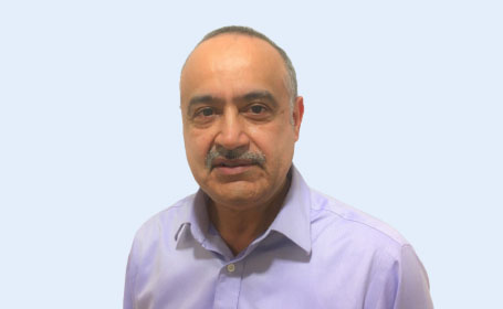 Portrait of Dr Imtiaz Ahmed , Consultant Dermatologist