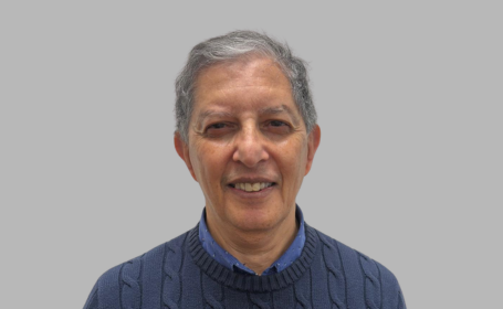 Portrait of Dr Waqar Ayub Renal/nephrology physician , Consultant Nephrologist