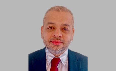 Portrait of Mr Amr Farag , Consultant Gynaecologist