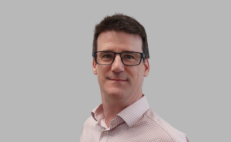 Portrait of Mr Matthew Venus , Consultant Plastic & Reconstructive Surgeon