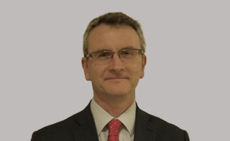 Portrait of Dr Peter Glennon , Consultant Cardiologist