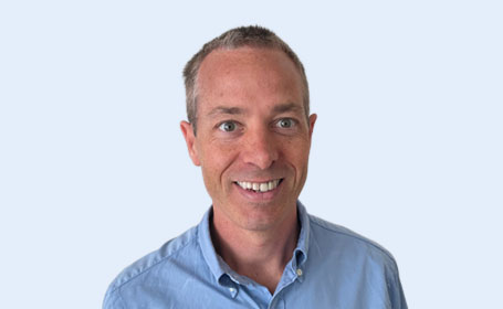 Portrait of Mr Tom Lawrence , Consultant Orthopaedic Surgeon