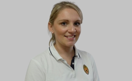 Portrait of Ms Rebecca Corner , Senior Physiotherapist