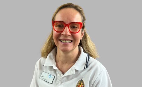 Portrait of Juli Walker , Senior Physiotherapist 