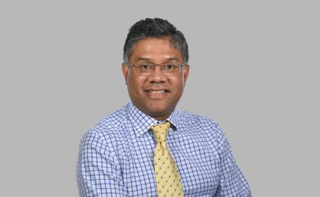 Portrait of Dr Ganesh Subramanian , Consultant Physician General Medicine, Geriatrics and Stroke Medicine