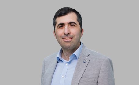 Portrait of Dr Basaam Aweid , Stroke Consultant