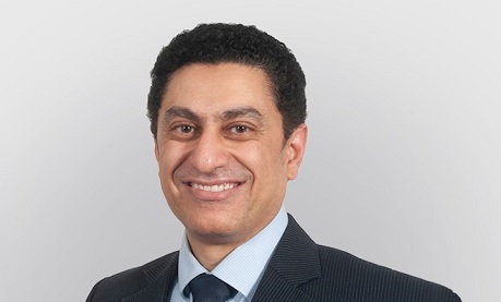 Portrait of Mr Moataz El-Husseiny , Consultant Orthopaedic Surgeon