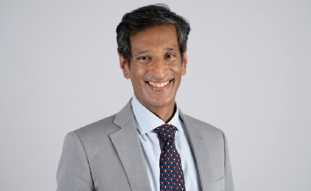 Portrait of Mr Naffis Anjarwalla , Consultant Spinal Surgeon