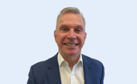 Portrait of Mr Andrew Pearson , Consultant Orthopaedic Surgeon