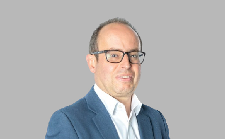 Portrait of Dr Daniel Ford , Consultant Clinical Oncologist