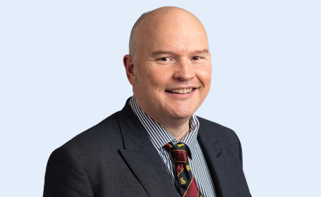 Portrait of Mr Ewen Griffiths , Consultant General & Upper GI Surgeon
