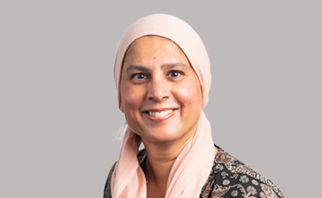 Portrait of Dr Ghazia Kaushal , Consultant Dermatologist