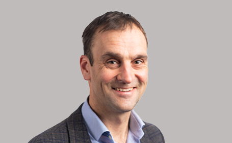 Portrait of Mr Kevin McMillan , Consultant Maxillofacial Surgeon