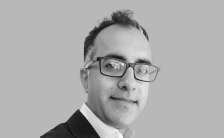Portrait of Dr Manish Kalla , Consultant Cardiologist & Electrophysiologist
