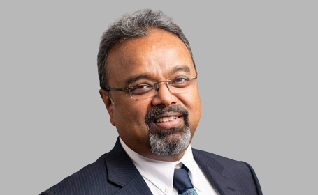 Portrait of Mr Yajati Kumar Ghosh , Consultant Ophthalmic Surgeon