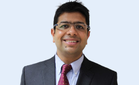 Portrait of Professor Rishi Singhal , Consultant Bariatric & Upper GI Surgeon