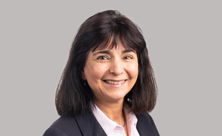 Portrait of Shirin Irani , Consultant Gynaecologist
