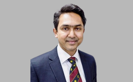 Portrait of Mr Ricardo Mohammed-Ali , Consultant Oral & Maxillofacial Surgeon