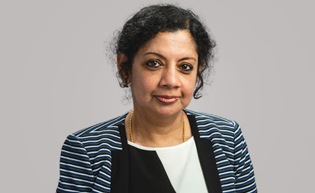 Portrait of Miss Rajee Vijayanand , Consultant Gynaecologist