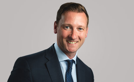 Portrait of Mr Tom Pollard , Consultant Orthopaedic Surgeon