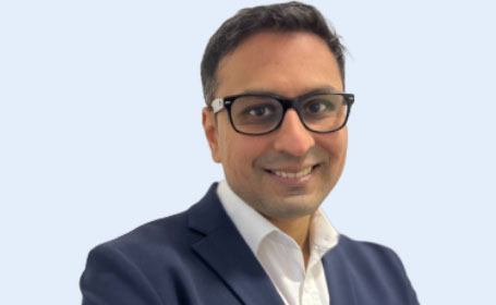 Portrait of Mr Vish Patel , Consultant Shoulder and Upper Limb Surgeon