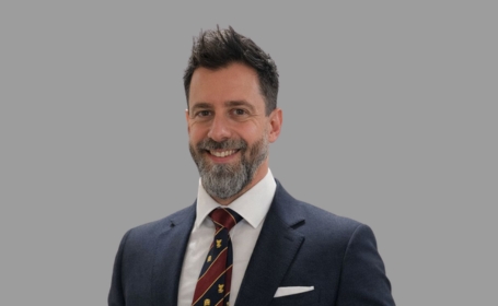 Portrait of Mr Alex Hrycaiczuk , Consultant Orthopaedic Foot and Ankle Surgeon