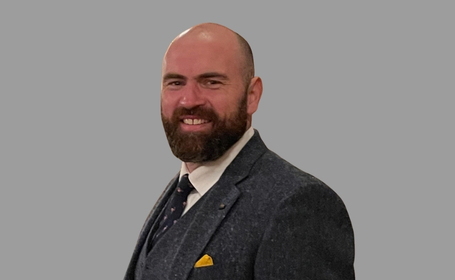 Portrait of Mr Alistair Macey , Consultant Trauma and Orthopaedic Surgeon