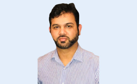 Portrait of Dr Adnan Tariq , Consultant Endocrinologist