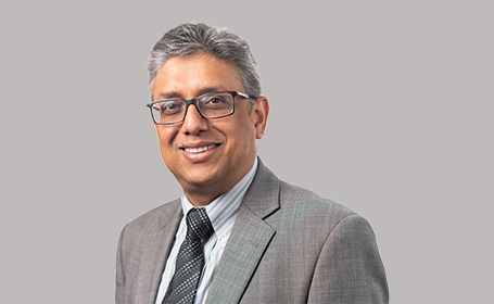Portrait of Dr Babu Mukhopadhyay , Consultant Diabetologist & Endocrinologist