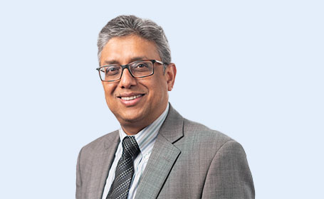 Portrait of Dr Babu Mukhopadhyay , Consultant Diabetologist & Endocrinologist