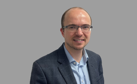 Portrait of Dr Gordon Hale , Consultant Dermatologist