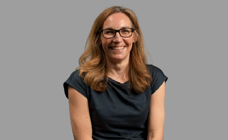 Portrait of Dr Jenifer Sassarini , Consultant Gynaecologist