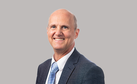 Portrait of Dr Mathis Heydtmann , Consultant Hepatologist