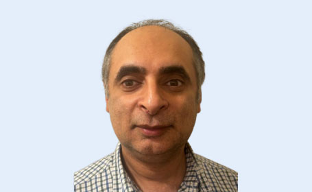 Portrait of Dr Raheel Syyed , Consultant Respiratory Physician