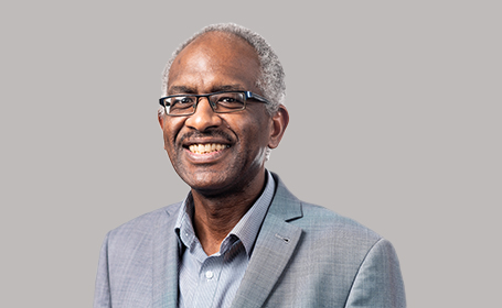 Portrait of Mr Ammar Abbas , Consultant Orthopaedic Surgeon