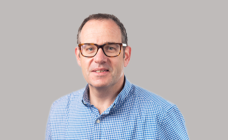 Portrait of Mr Andrew Brooksbank , Consultant Orthopaedic Surgeon