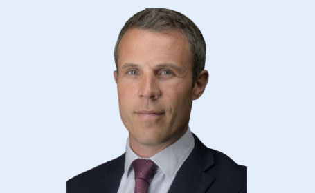 Portrait of Mr Andrew Ker , Consultant Orthopaedic Surgeon
