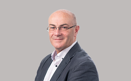 Portrait of Mr Dermot Murphy , Consultant Breast Surgeon