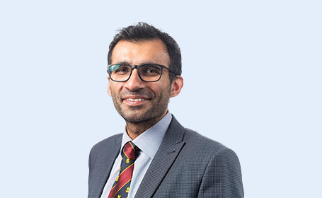 Portrait of Prof Imran Ahmad , Consultant Urological and Robotic Surgeon