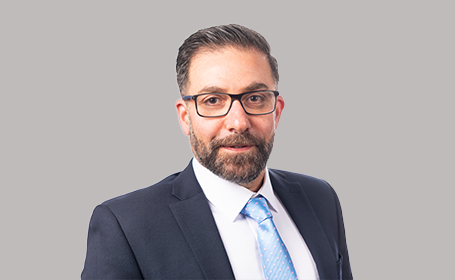 Portrait of Mr Khalid Ayoub , Consultant Orthopaedic Surgeon