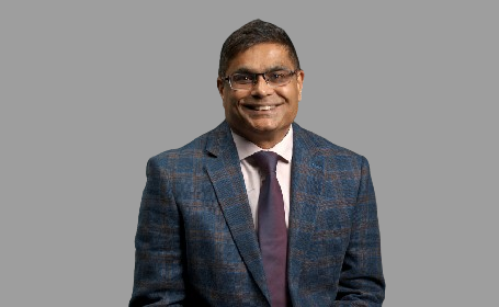 Portrait of Mr Rohit Maheshwari , Consultant Orthopaedic Hip and Knee Surgeon