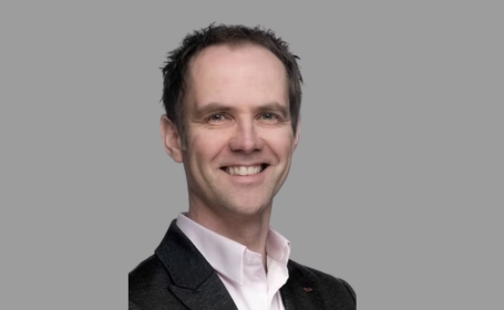 Portrait of Mr Stuart Robertson , Consultant ENT & Head & Neck Surgeon