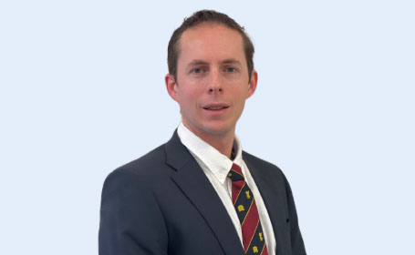 Portrait of Mr William Wilson , Consultant Orthopaedic Knee Surgeon