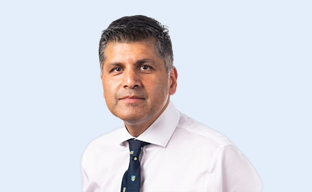 Portrait of Mr Zak Latif , Consultant Urological Surgeon