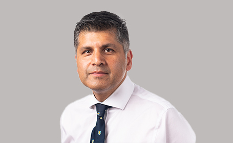 Portrait of Mr Zak Latif , Consultant Urological Surgeon