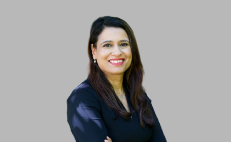 Portrait of Miss Sonia Mall , Consultant Ophthalmic Surgeon