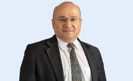 Portrait of Rohit Gupta , Consultant Orthopaedic Surgeon