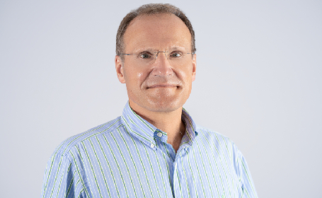Portrait of Ulrich Meyer Bothling , Consultant Ophthalmic Surgeon
