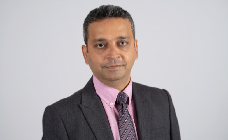 Portrait of Mr Vinod Gangwani , Consultant Ophthalmic Surgeon