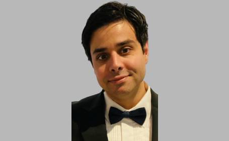 Portrait of Shalin Shaunak , Consultant Trauma and Orthopaedic Surgeon